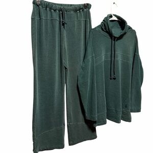 FP Movement by Free People Forest Green Cozy Hoodie & Lounge Pants Set